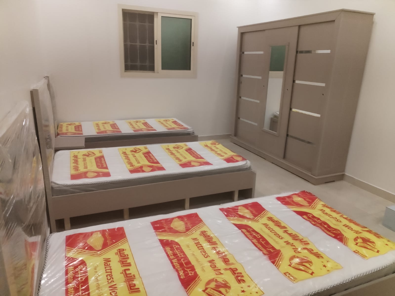 سرير جديد - 9431fe3b-f2eb-4cc7-8218-aee62c799b55_سراير جاهز وتفصيل.jpeg